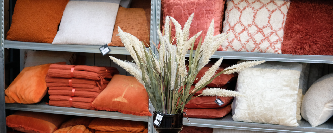 Unique Living kussens shop je bij tuincentrum Hui & Tuin Hoogeveen!